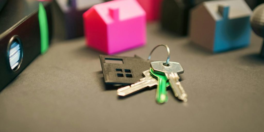 Renting a Room in Dubai in 2026 Is the Affordable Alternative to Full Apartments