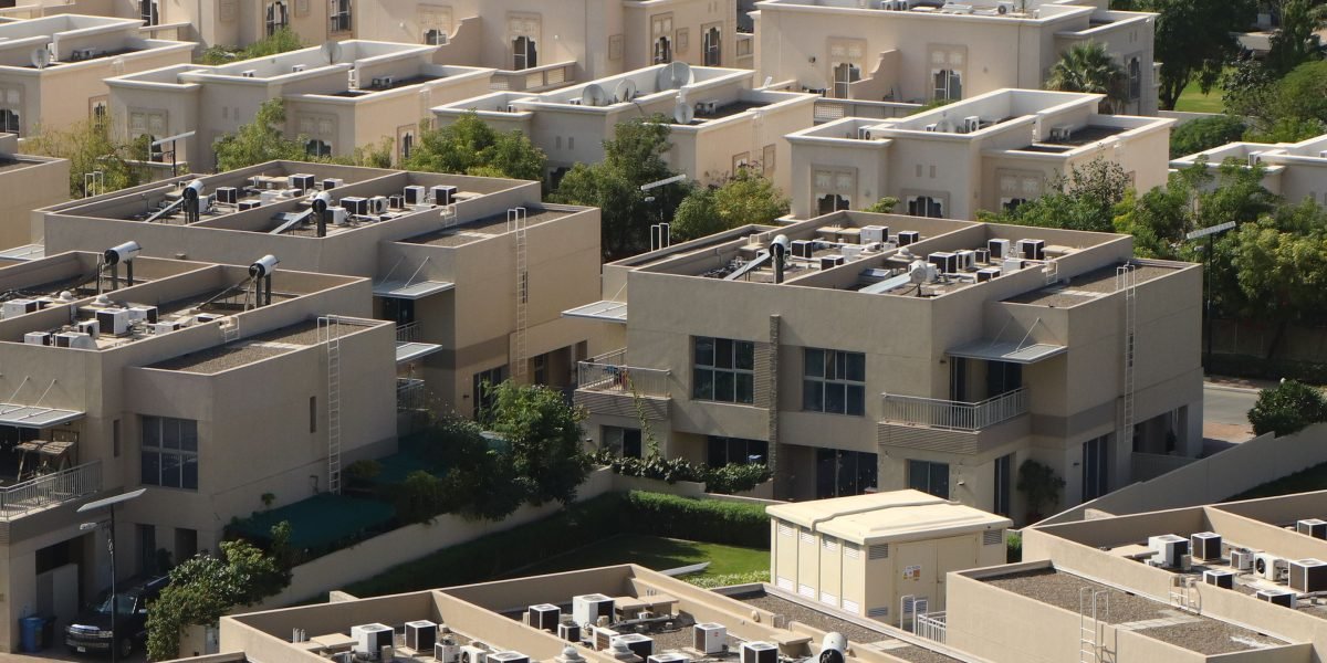 Choose Reputable Dubai Property Dealers for a Smooth Rental